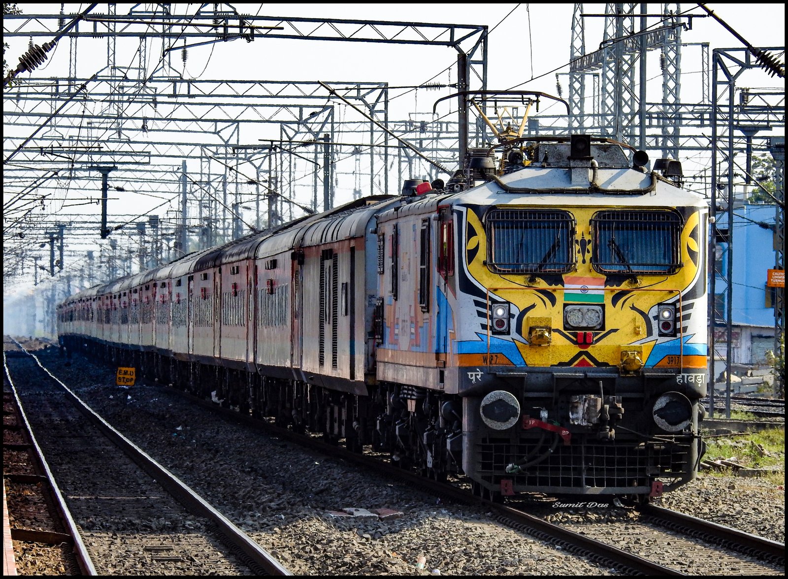12305 Howrah - New Delhi Rajdhani Express (Via Patna) photo 12