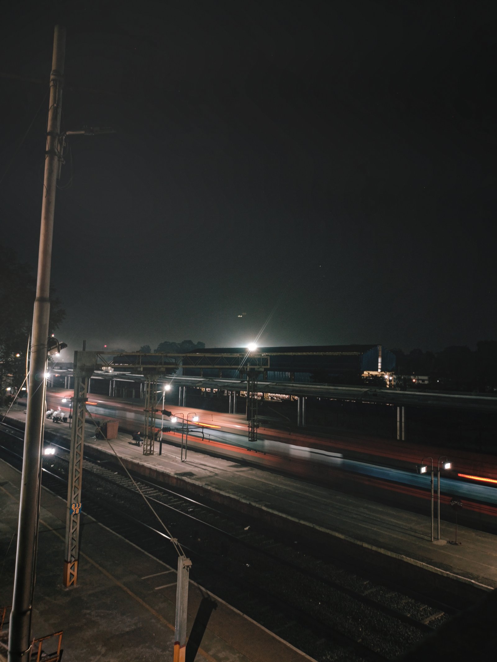 26101 Pune - Ajni (Nagpur) Vande Bharat Express photo 5
