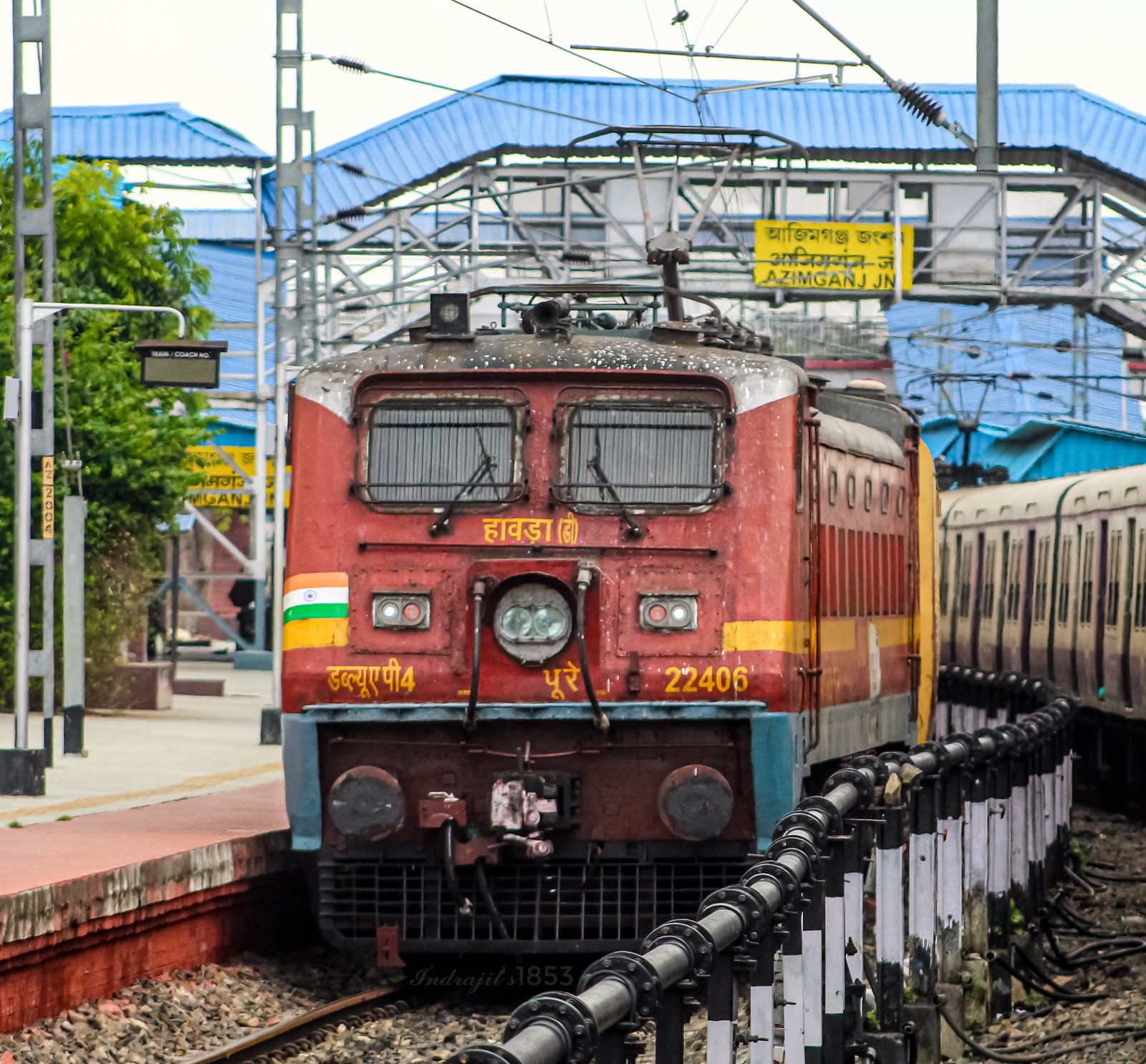 22436 New Delhi - Varanasi Vande Bharat Express photo 7
