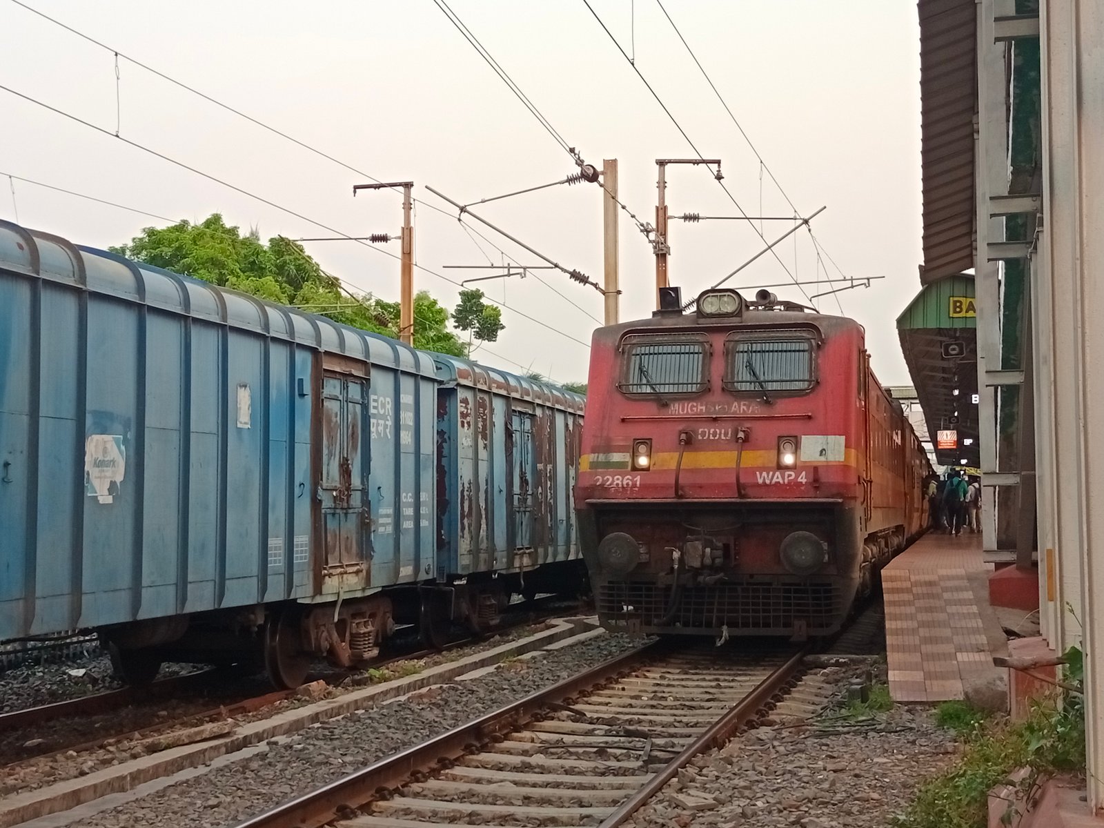 20173 Rani Kamalapati (Habibganj) - Rewa Vande Bharat Express photo 7