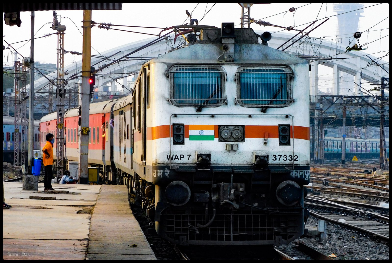 12303 Poorva Express (via Patna) photo 20