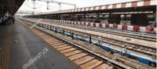 22222 Hazrat Nizamuddin - Mumbai CSMT Rajdhani Express photo 23