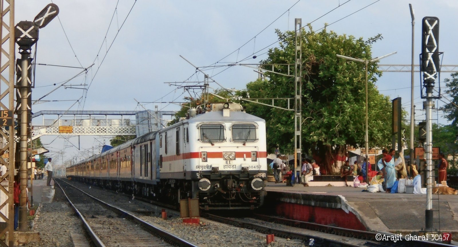 12302 New Delhi - Howrah Rajdhani Express (Via Gaya) photo 16