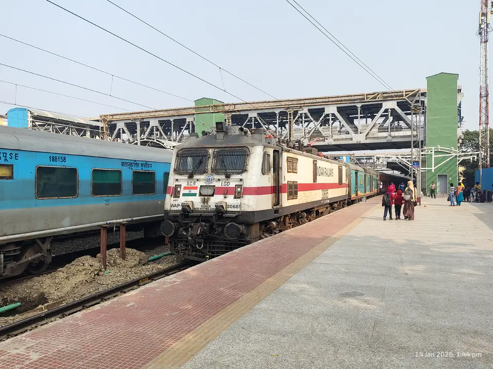 Representative Indian Railways gallery image photo 4
