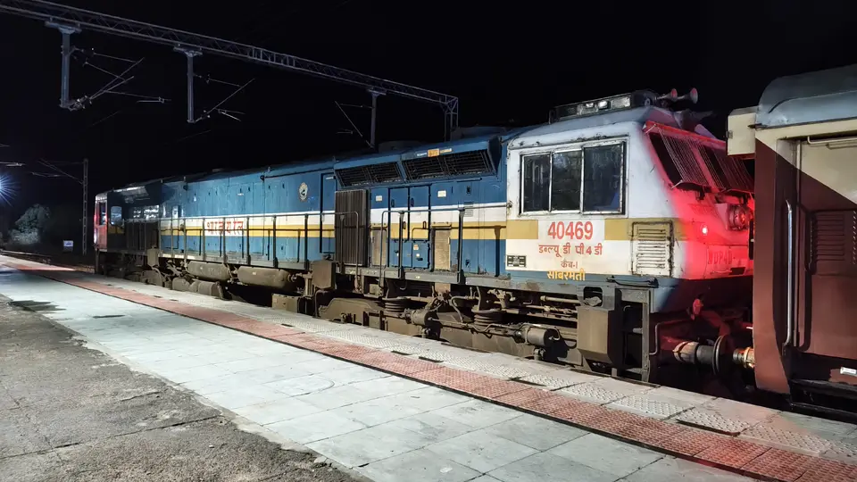 Representative Indian Railways gallery image photo 2