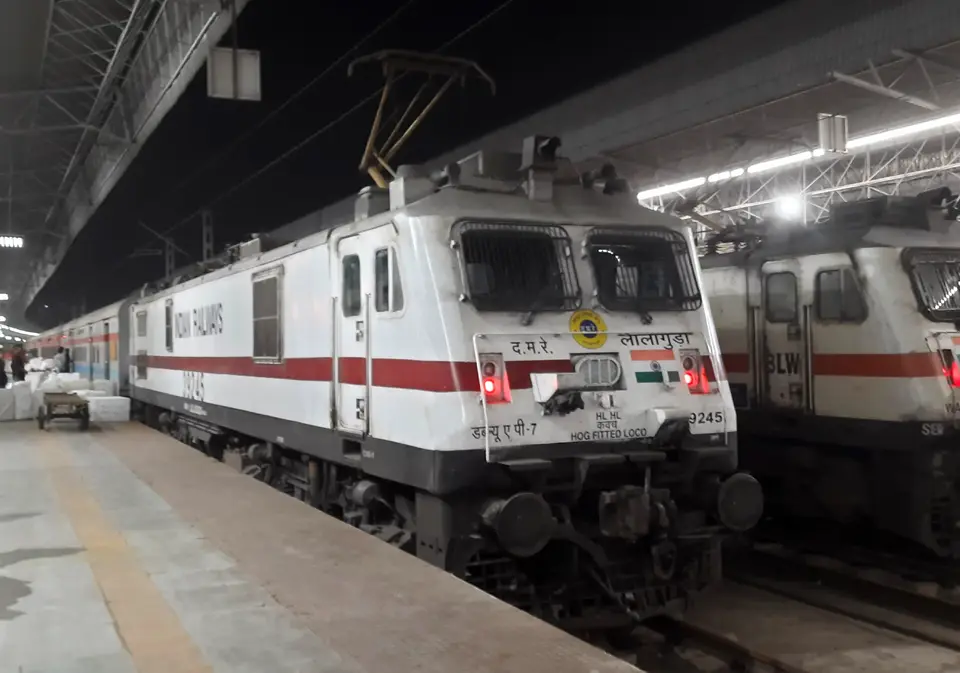Representative Indian Railways gallery image photo 8