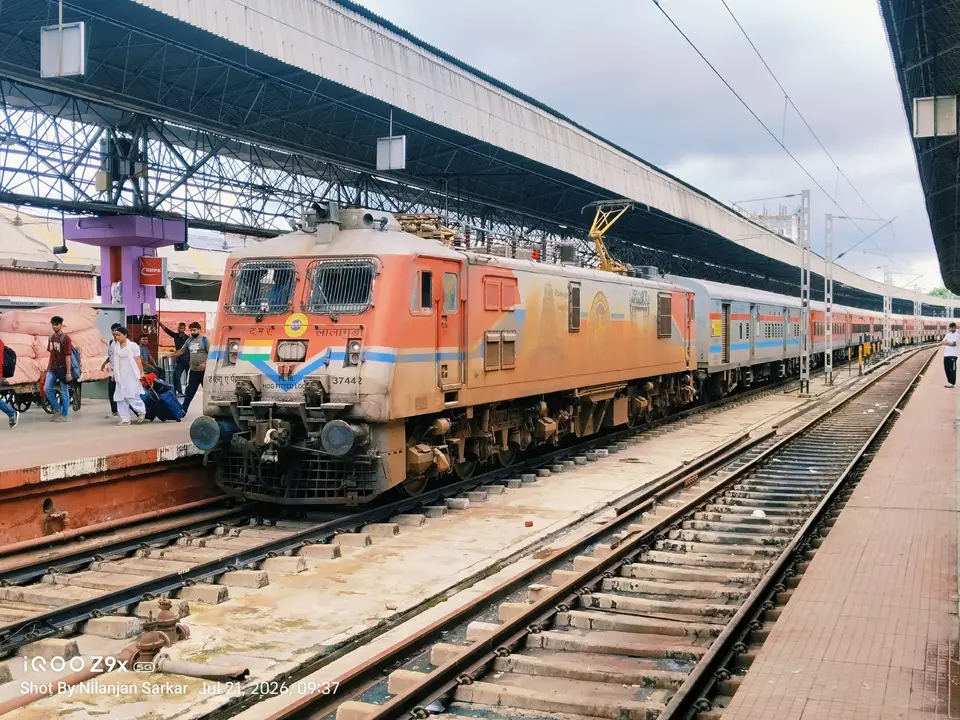 Representative Indian Railways gallery image photo 3