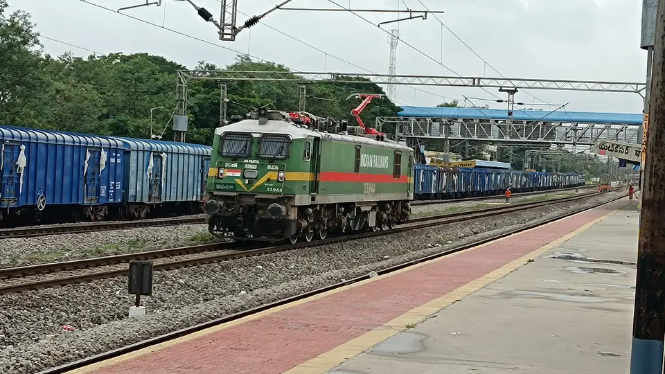 Representative Indian Railways gallery image photo 2
