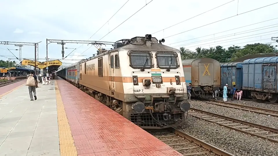 Representative Indian Railways gallery image photo 7