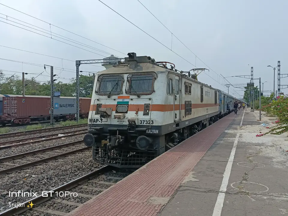 Representative Indian Railways gallery image photo 8