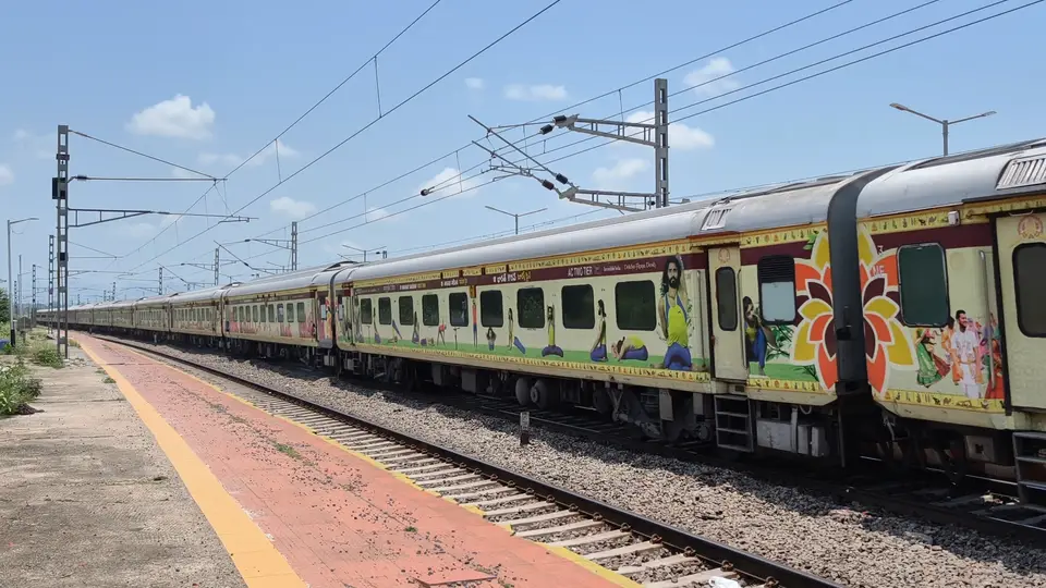 Representative Indian Railways gallery image photo 5