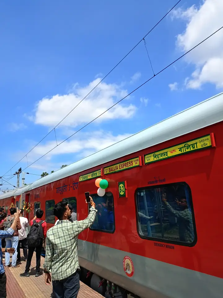Representative Indian Railways gallery image photo 1