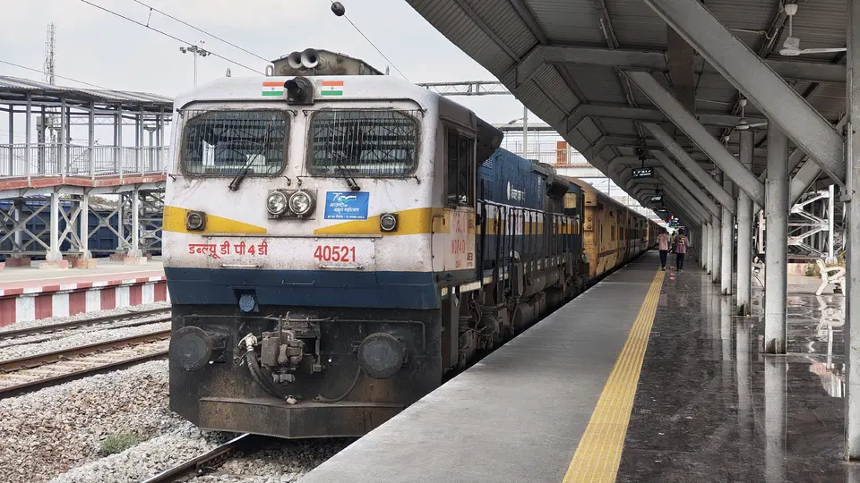 Representative Indian Railways gallery image photo 4