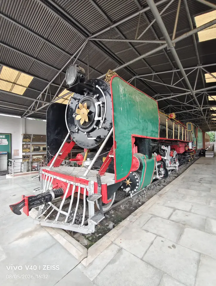 Representative Indian Railways gallery image photo 3