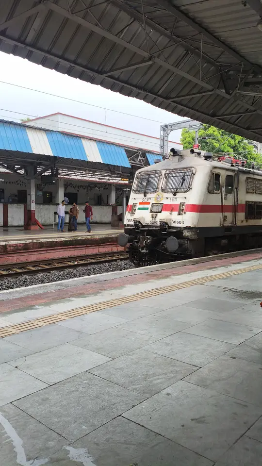 Representative Indian Railways gallery image photo 2