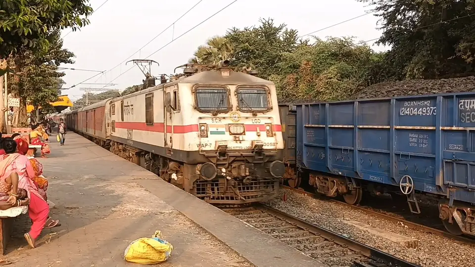 Representative Indian Railways gallery image photo 6