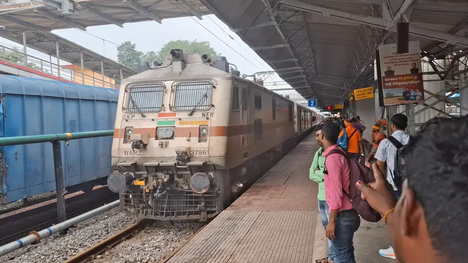 Representative Indian Railways gallery image photo 8