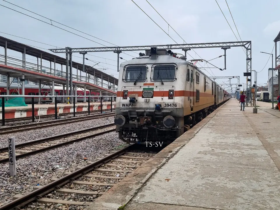 Representative Indian Railways gallery image photo 7