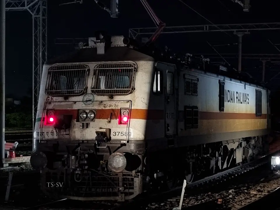 Representative Indian Railways gallery image photo 8