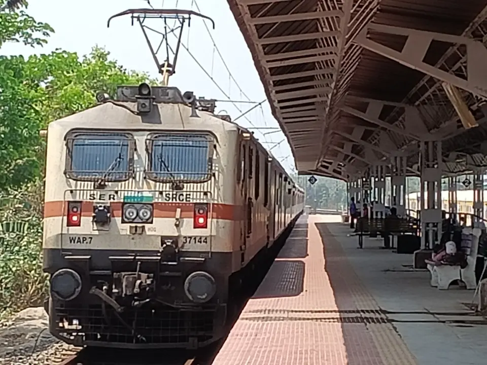 Representative Indian Railways gallery image photo 2