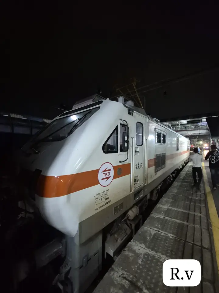 Representative Indian Railways gallery image photo 6