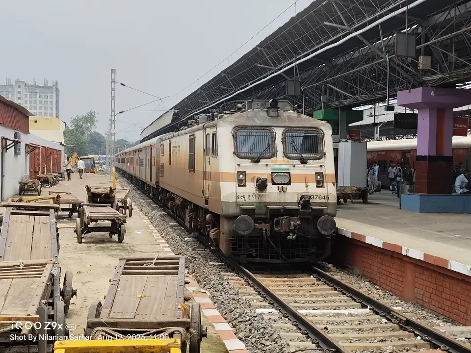 Representative Indian Railways gallery image photo 5