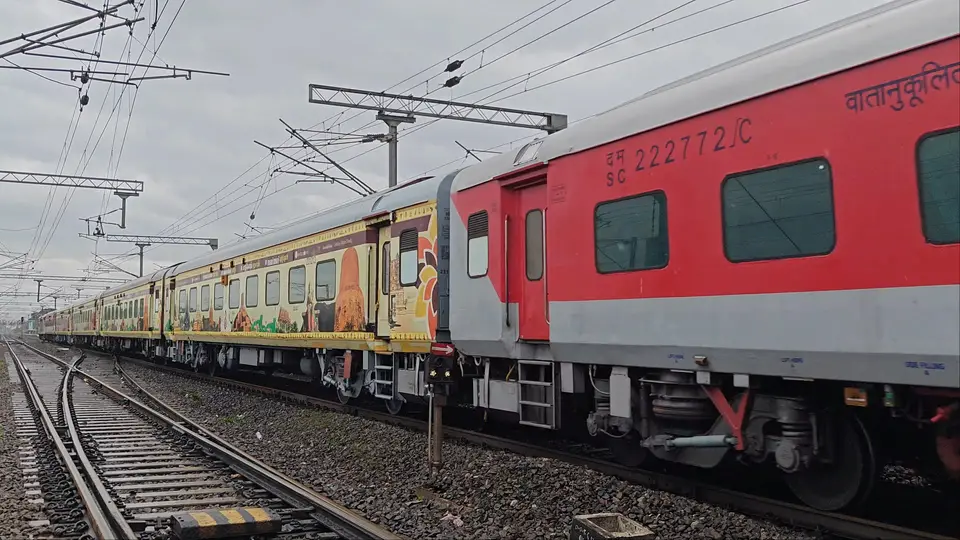 Representative Indian Railways gallery image photo 6