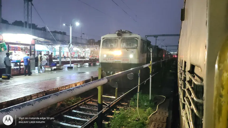 Representative Indian Railways gallery image photo 2