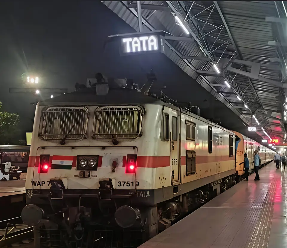 Representative Indian Railways gallery image photo 5