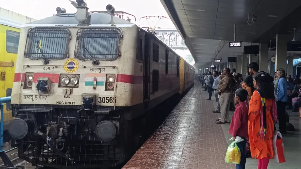 Representative Indian Railways gallery image photo 7