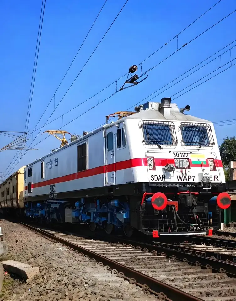 53178 Lalgola - Sealdah Passenger train photo 5