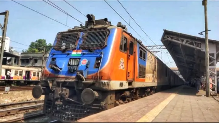 Representative Indian Railways gallery image photo 2