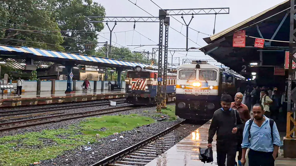 Representative Indian Railways gallery image photo 6