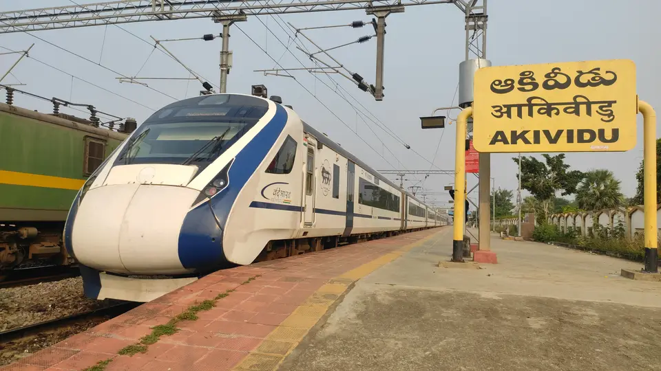 Representative Indian Railways gallery image photo 1