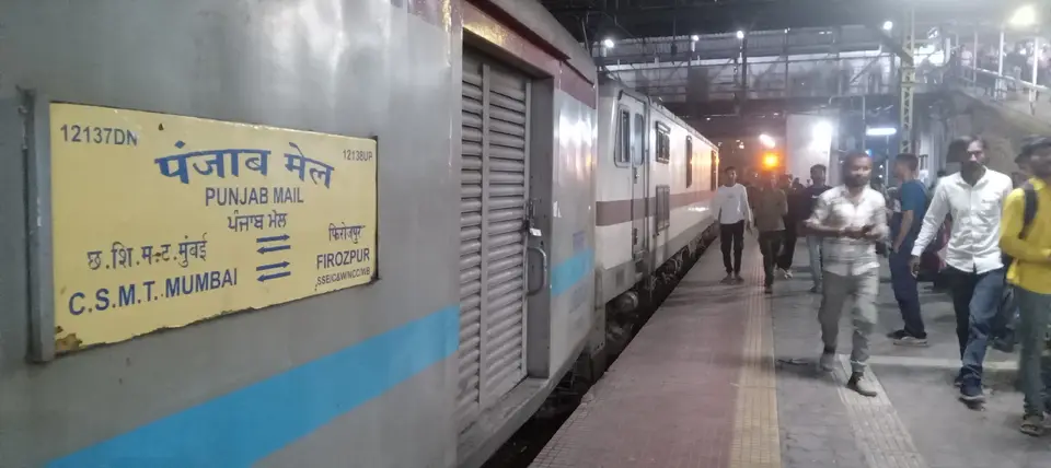 Representative Indian Railways gallery image photo 6