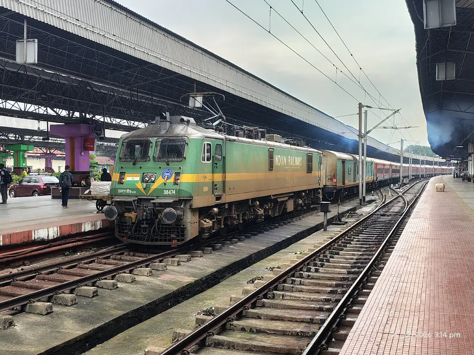 Representative Indian Railways gallery image photo 2