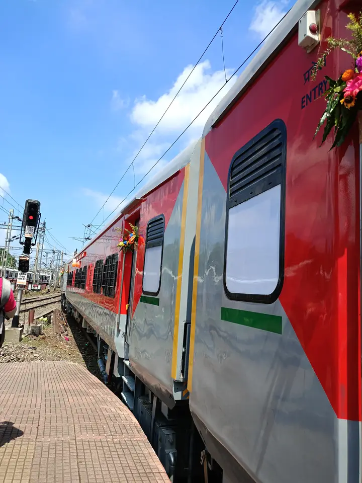Representative Indian Railways gallery image photo 1