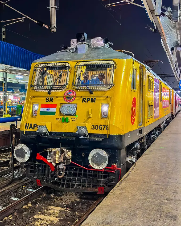 Representative Indian Railways gallery image photo 6