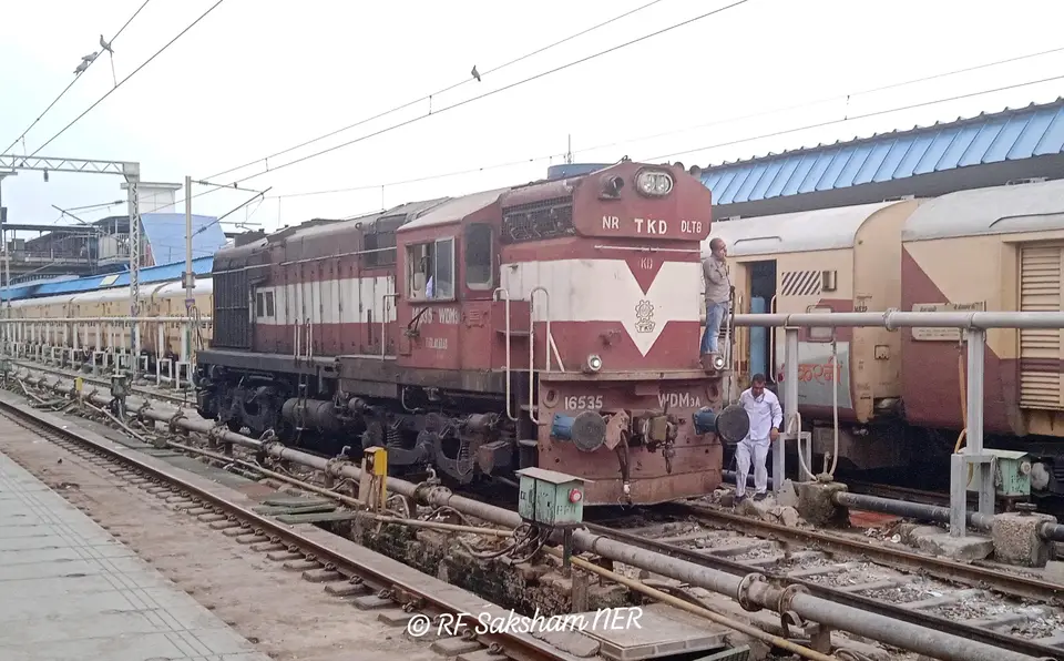 Representative Indian Railways gallery image photo 2