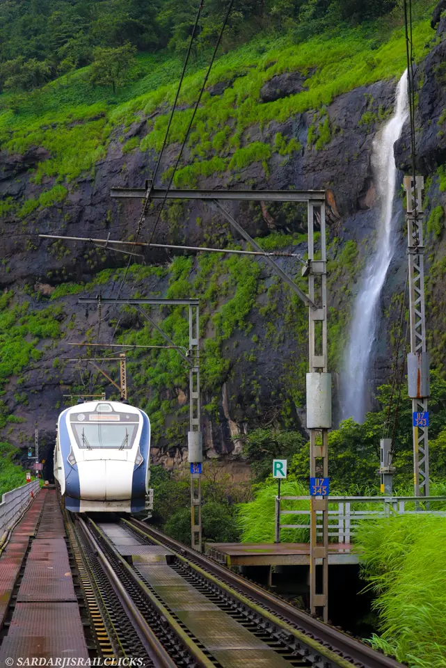Representative Indian Railways gallery image photo 5