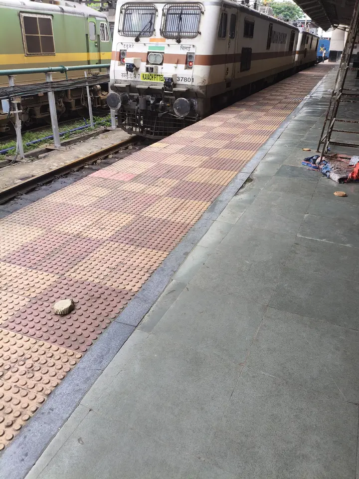 Representative Indian Railways gallery image photo 8