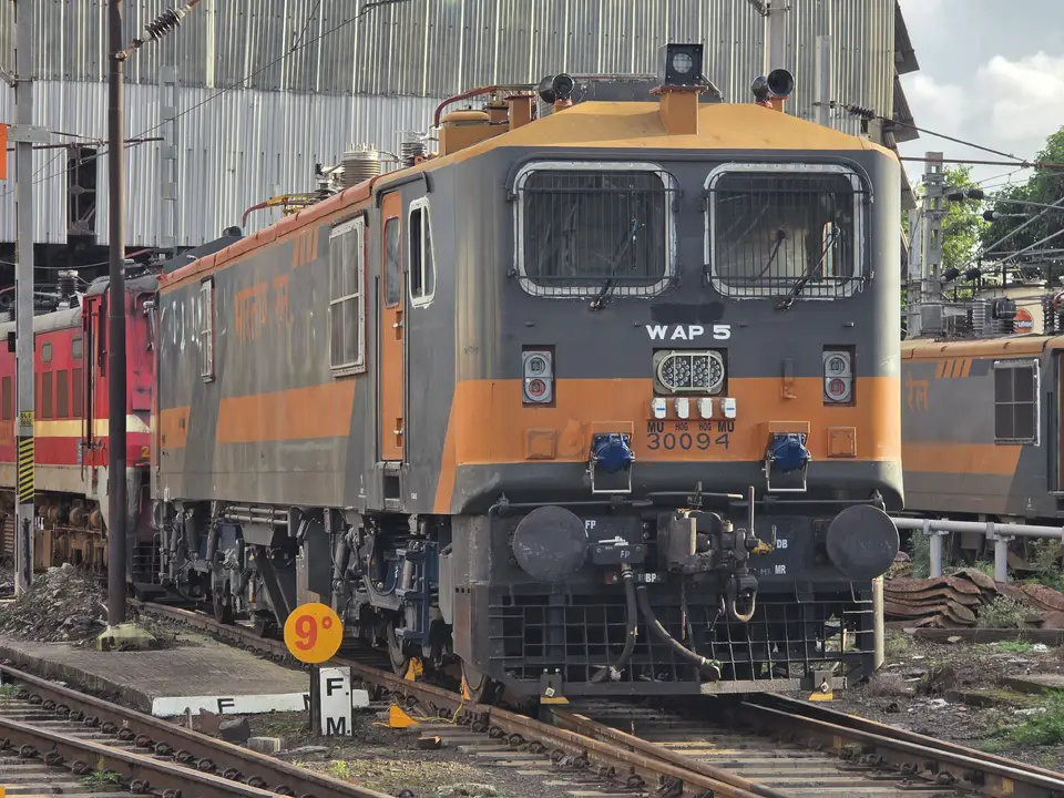 Representative Indian Railways gallery image photo 5