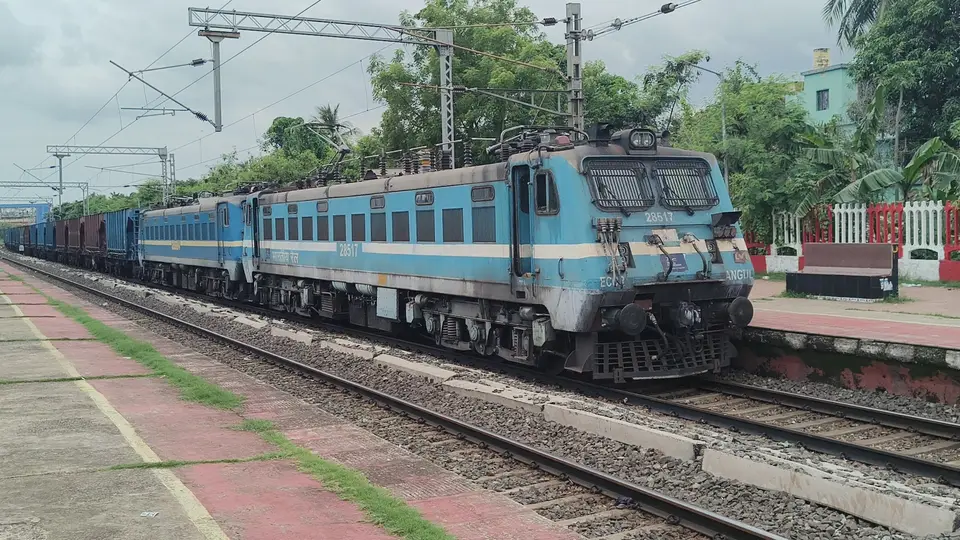 Representative Indian Railways gallery image photo 3