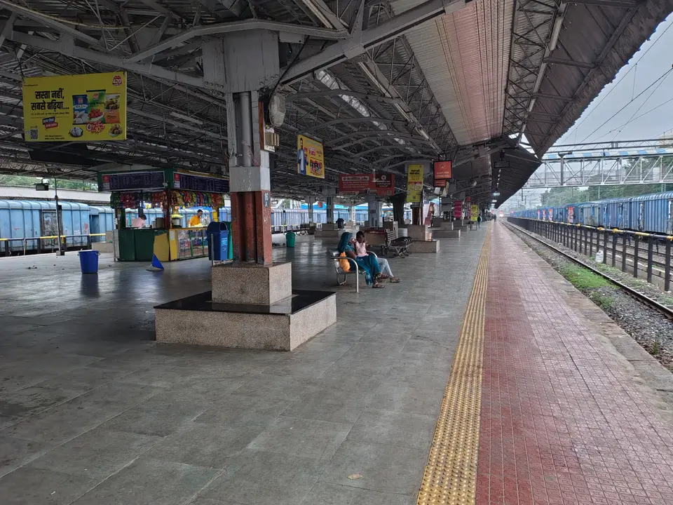 Representative Indian Railways gallery image photo 8