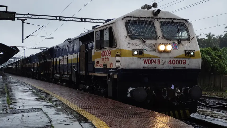 Representative Indian Railways gallery image photo 2