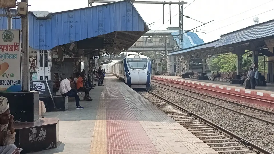 Representative Indian Railways gallery image photo 5