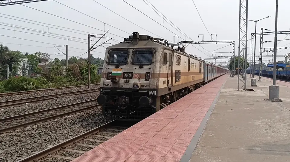 Representative Indian Railways gallery image photo 3