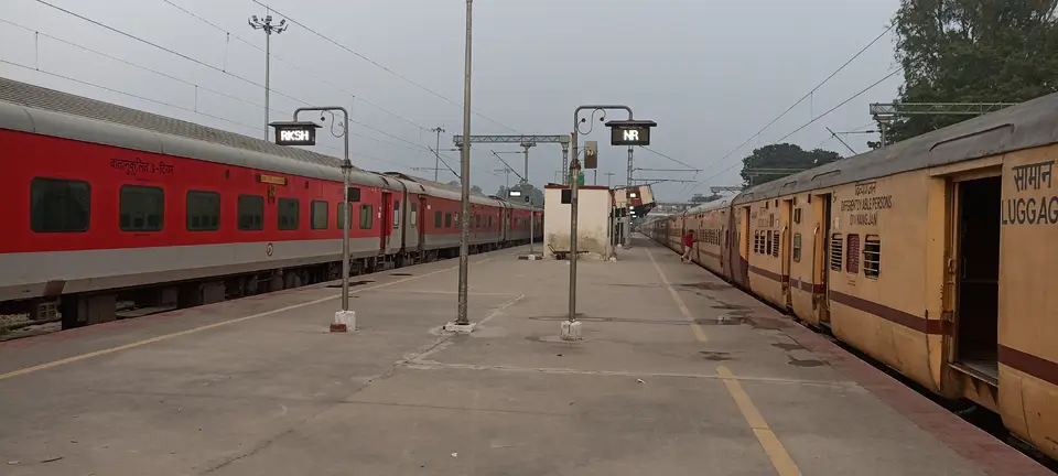Representative Indian Railways gallery image photo 8
