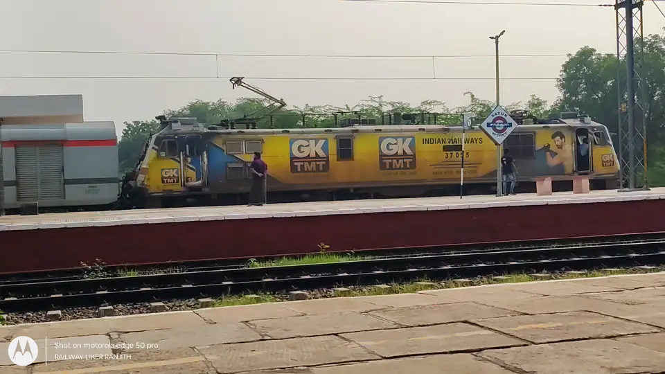 Representative Indian Railways gallery image photo 8