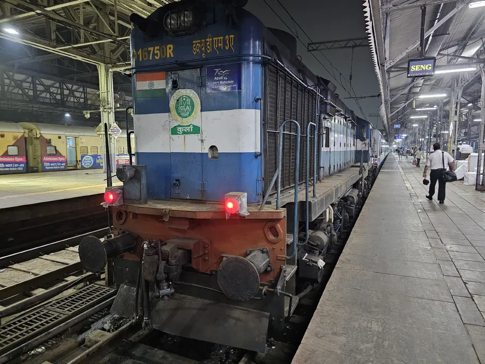 Representative Indian Railways gallery image photo 2